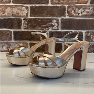 SCHUTZ Champagne Gold Platform Sandals with Ankle Strap